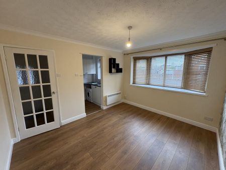 1 bedroom flat to rent - Photo 3