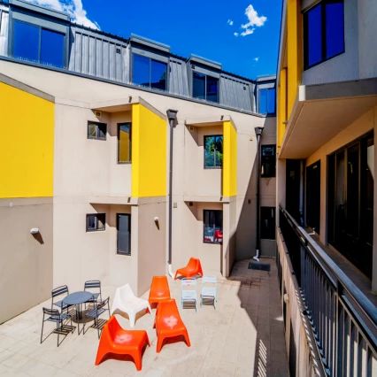 STANDARD STUDIO APARTMENT - Photo 1