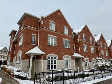 For Lease - 3030 Breakwater Court Unit# 56, Mississauga, Ontario - Photo 3