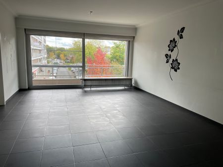 Appartement gelegen op 2de verdieping in 'Buizegem' wijk - Foto 4