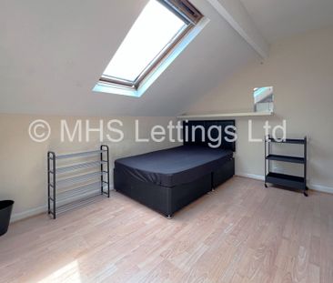 4 Bedroom Mid Terraced House for rent in Newport Mount - Photo 5