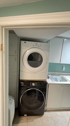 For Lease - 168 Sail Crescent, Vaughan, Ontario - Photo 1