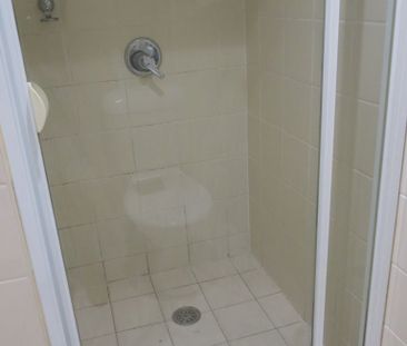 MODERN STUDIO IN TOP LOCATION WITH FREE GAS AND ELECTRICITY - Photo 5