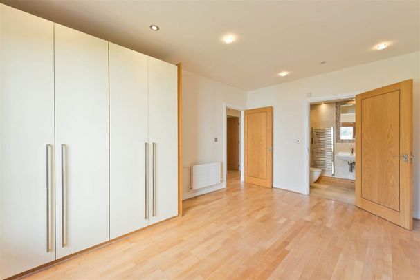 3 Newpark, Newtown Park Avenue, Blackrock, County Dublin - Photo 1