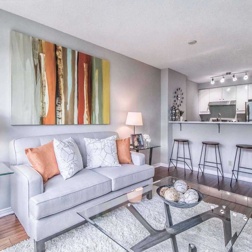 For Lease - 10 Yonge Street Unit# 309, Toronto, Ontario - Photo 1