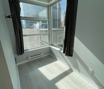 For Lease - 1 King Street Unit# 1705, Toronto, Ontario - Photo 1