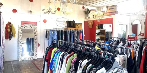 Is This Your New Shop - Photo 3