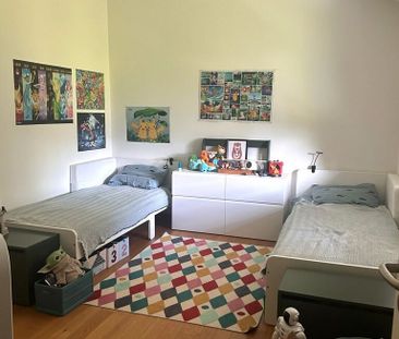 Grosszügige Maisonettewohnung im Grünen - Photo 2