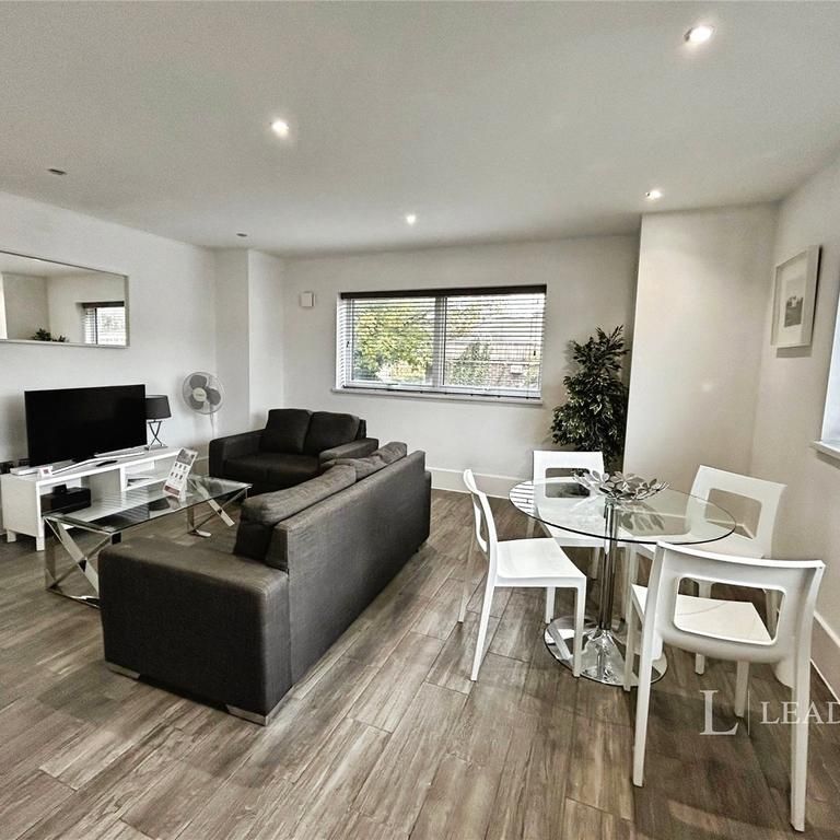 2 bedroom house to rent - Photo 1