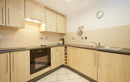 2 bedroom apartment to rent - Photo 3