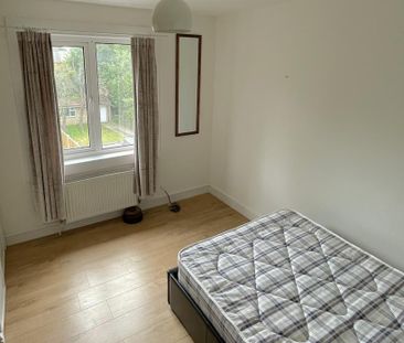 5 bedroom property to rent - Photo 3