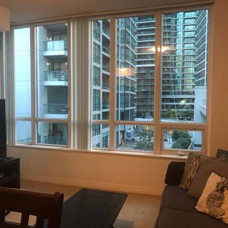 Yonge/Waterfront ~ 1 Bdrm Modern Bldg; Gym, Pool ~ $1,725/Mo Incl. Uts - Photo 3