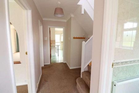 Dunstall Road, Barton Le Clay, Bedfordshire, MK45 - Photo 4