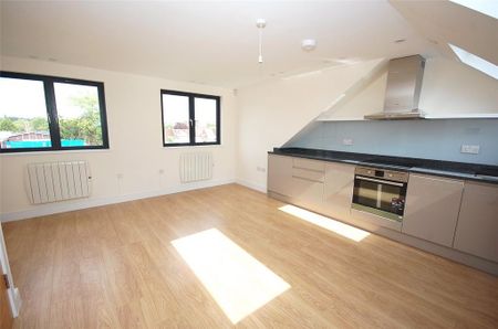 2 bedroom apartment to rent - Photo 4