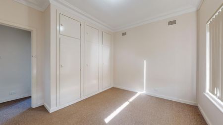 8 Augusta Street, Warners Bay NSW 2282 - Photo 3