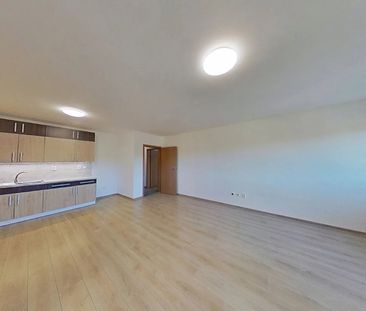 Pronájem bytu 2+kk 58 m² - Fotografie 4