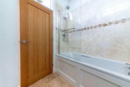 Thornfield Avenue, Connah's Quay, CH5 - Photo 2