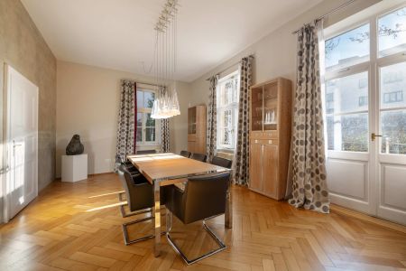 Historische Villa mit hinreißendem Flair und großem Raumangebot in ruhiger Lage - Foto 5