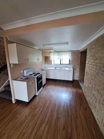 2/12 Mourilyan Road, East Innisfail, QLD 4860 - Photo 4