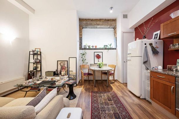 1 bedroom flat to rent - Photo 1