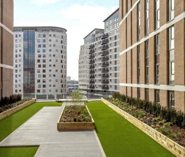 2 Bed Flat, Exchange Square, B4 - Photo 4