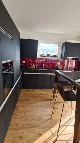 Appartement 4.5 pièces à Yverdon-les-Bains - Logement d exception de 4.5 pièces en attique - Photo 2