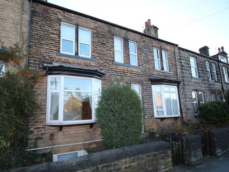 Sunnybank Avenue (room 4), Horsforth, Leeds - Photo 4