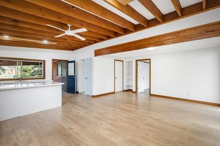 Spacious Comfort with Style and Convenience - Photo 2