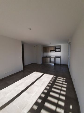 Location Appartement 3 pièces 61m² BASSENS 33530 - Photo 3