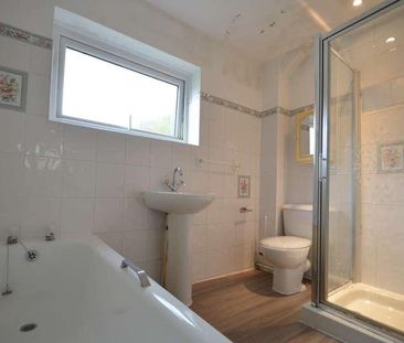 The Causeway, Staines-upon-thames, TW18 - Photo 6