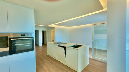 Oeiras, Lisbon - Photo 3