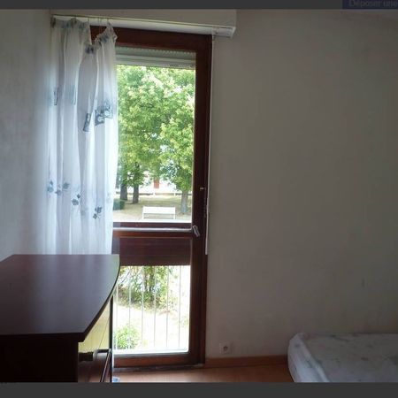 Studio meublé de 18m² au Mesnil Le Roi - 590€ C.C. - Photo 3