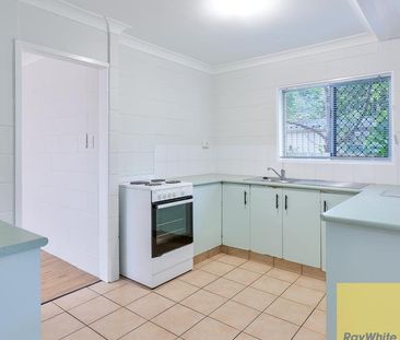 $560 per week / $2,240 Bond - Photo 3