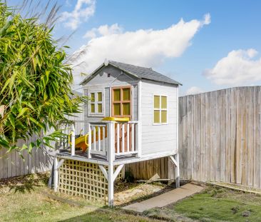 Conveniently located Four Bedroom Family Home in Dakabin - Photo 5