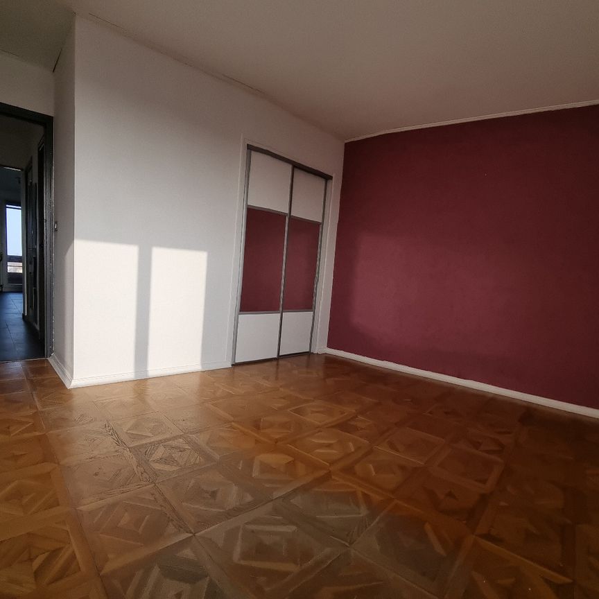 Location Appartement 3 pièces 67m² ST LAURENT DE MURE 69720 - Photo 1
