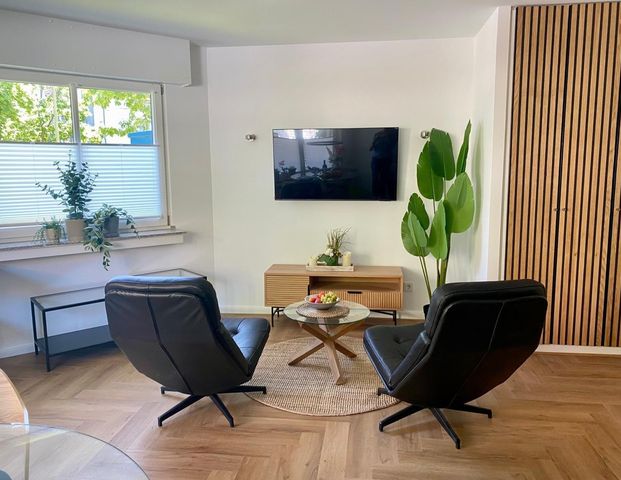 Erstbezug - Stilvoll möblierte Wohnung mit bester Anbindung! - Photo 1