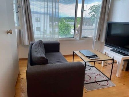 1.5 Zimmer - Photo 2