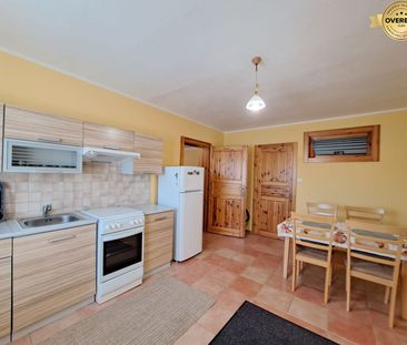 Na prenájom 1-izbový apartmán v rodinnom dome v Gánovciach – Fotografia 2