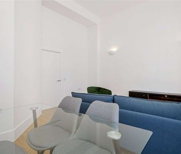 A good sized two bedroom apartment close to Angel Station - Photo 4