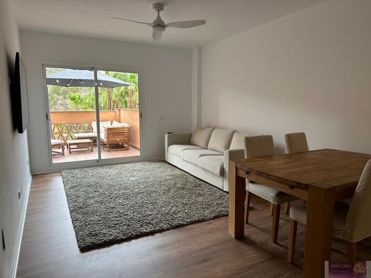 Atico en alquiler en Las Chapas, Marbella - Photo 1