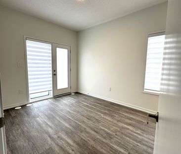 For Lease - 28 Matawin Lane, Richmond Hill, Ontario - Photo 4