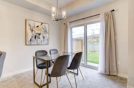 For Lease - 4552 Portage Road Unit# 45, Niagara Falls, Ontario - Photo 2