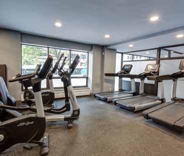 2121 rue Saint-Mathieu, Montréal, QC - Photo 1