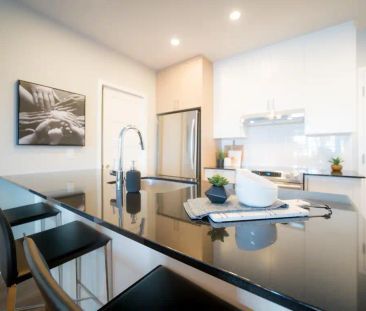 Mostra Candiac — 2 Bedrooms with 2 bathrooms - Photo 3