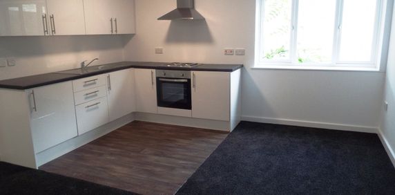 Legends Court, Wolverhampton - Photo 2