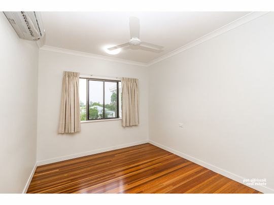 5 Dobbs Street, The Range - Photo 1