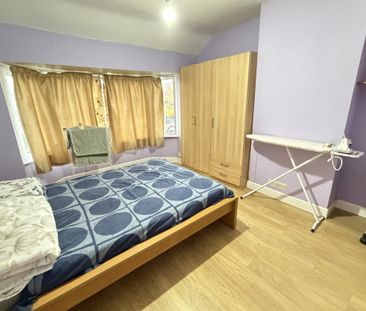 Studland Avenue - Photo 6