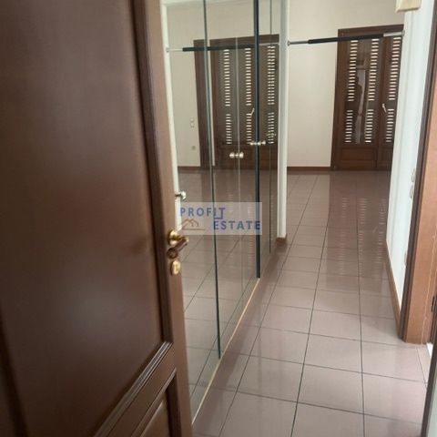 Διαμέρισμα για ενοικίαση Κέντρο Σαρωνίδας - παραλία (Σαρωνίδα) - Photo 1