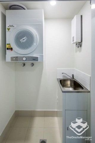 Experience the Best of Urban Living in the Heart of Woolloongabba! - Photo 3