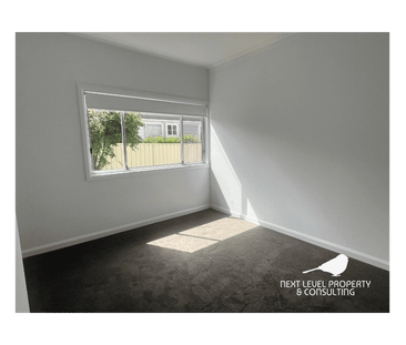 Updated family home - Photo 4